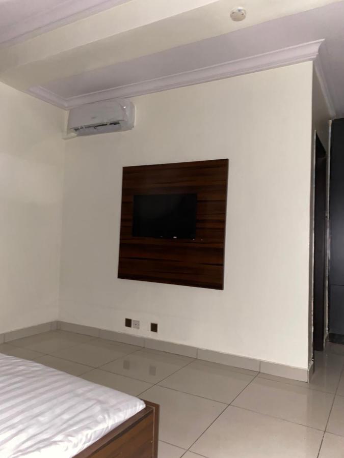 Posh Hotel And Suites Victoria Island Lagos Bagian luar foto